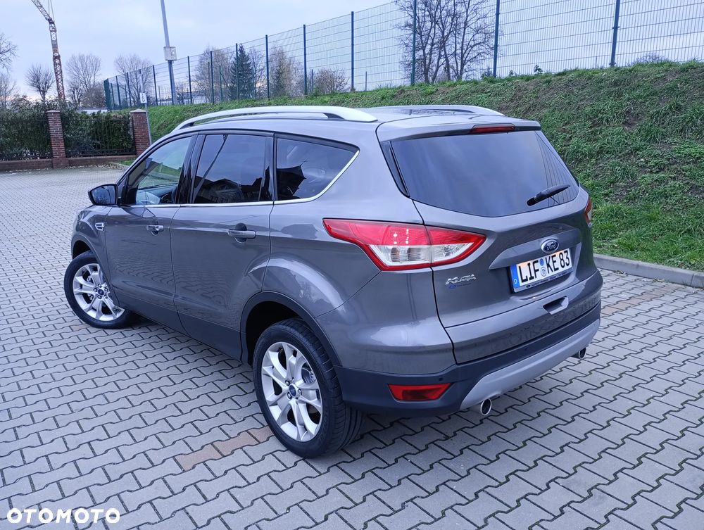 Ford Kuga 2.0 TDCi FWD Titanium - 1