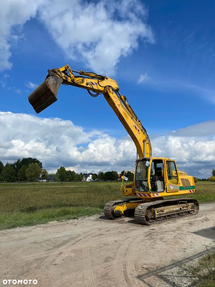 Liebherr R 906 LC - 7
