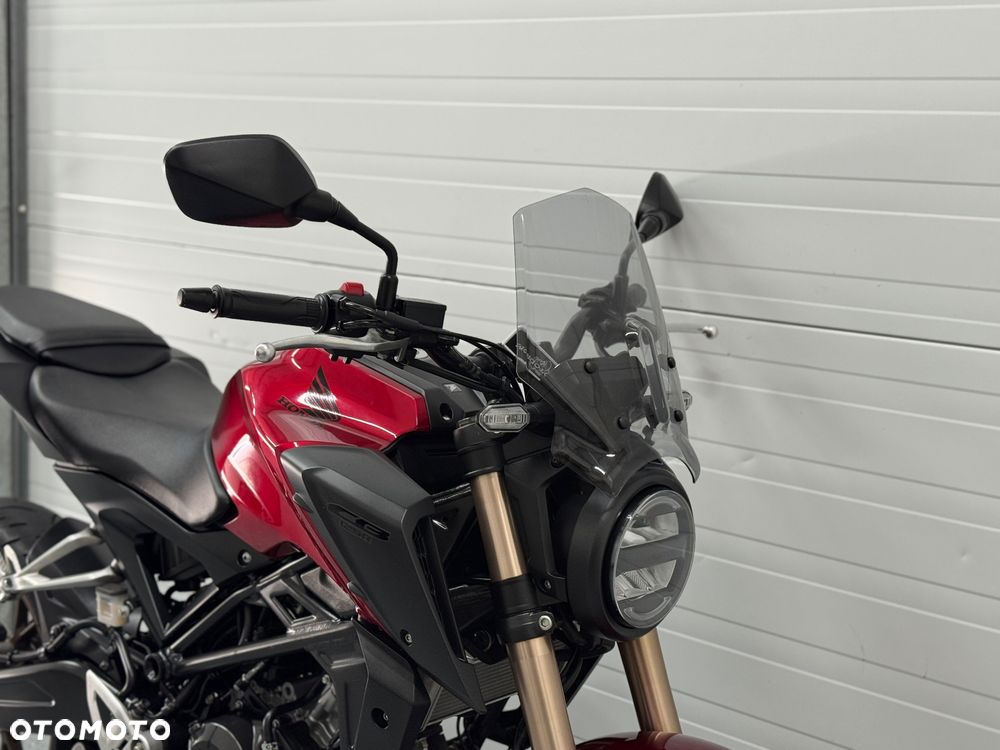 Honda CB - 10