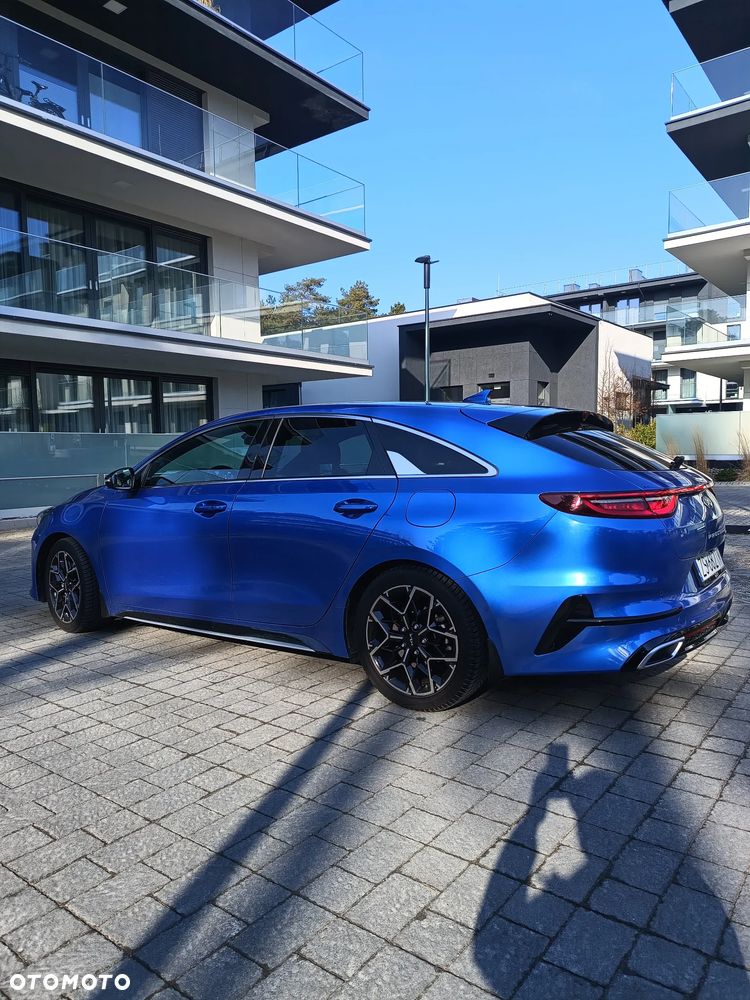 Kia ProCeed - 16