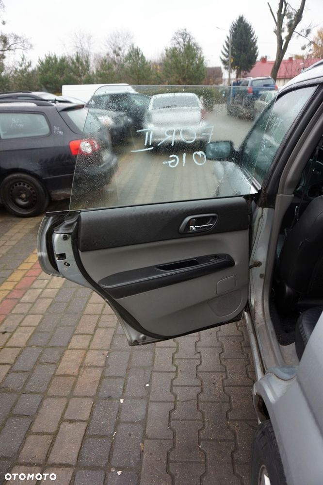 DRZWI TYLNE LEWE FORESTER II SG 01G  SREBRNY SUBARU 2002-2006 - 10