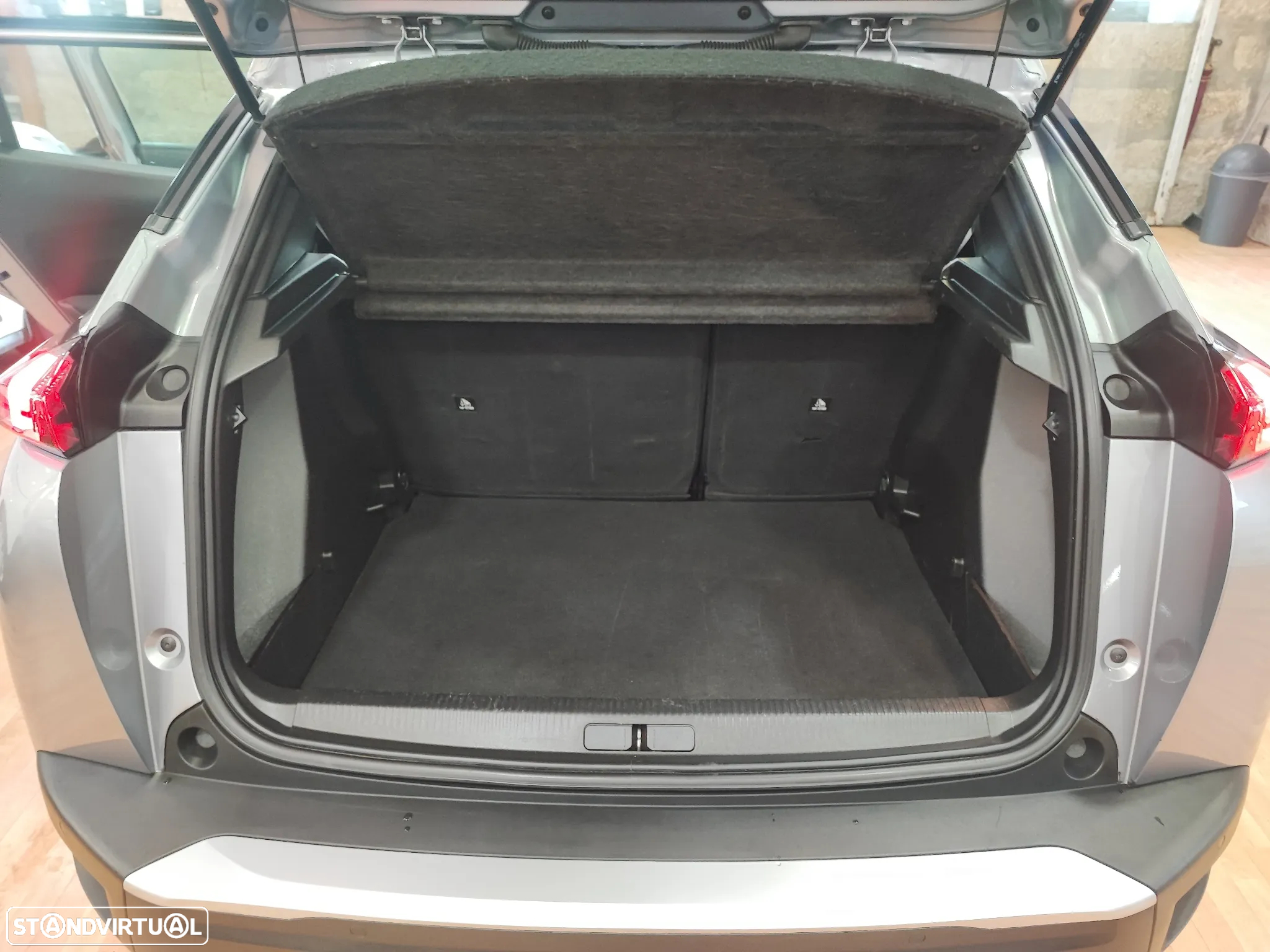 Peugeot 2008 BlueHDi 110 Active Pack - 18