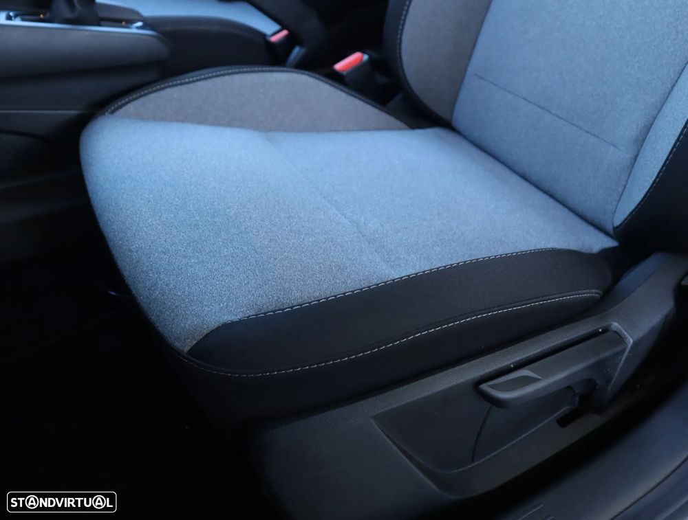 Renault Clio 1.5 Blue dCi Evolution - 26