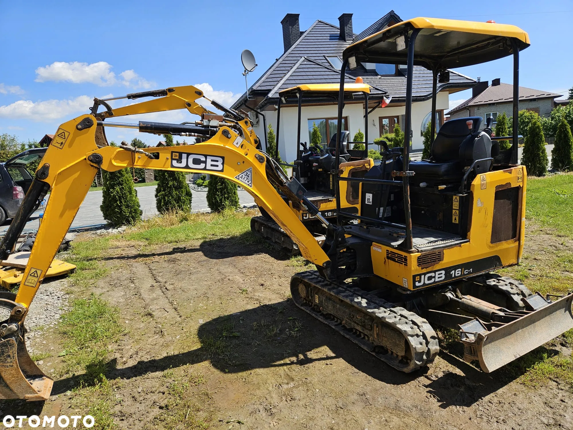 JCB 16 C-1 T3 - 11