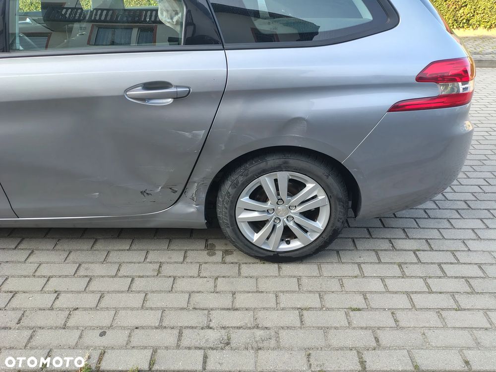 Peugeot 308 - 21