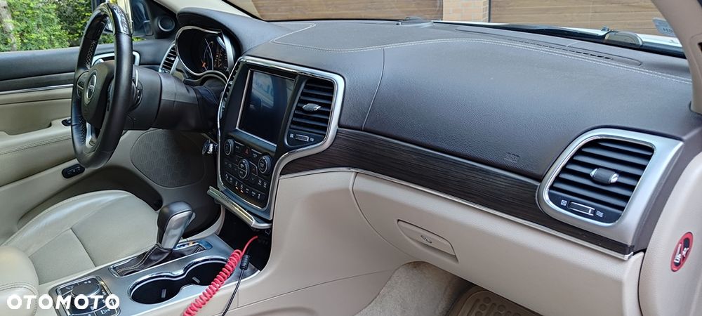 Jeep Grand Cherokee 3.0 CRD Overland Summit EU6 - 23