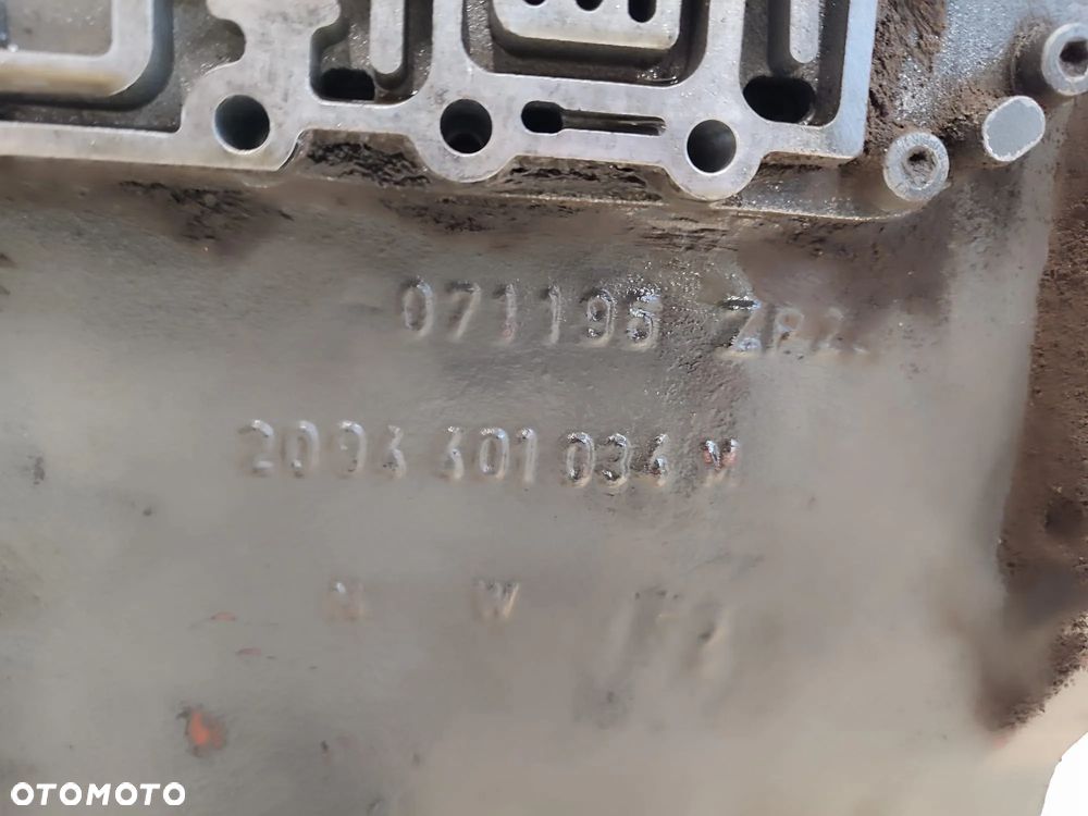 Obudowa Skrzynia ZF 2094004010 T-7300 3314 Fendt 824 Favorit - 14