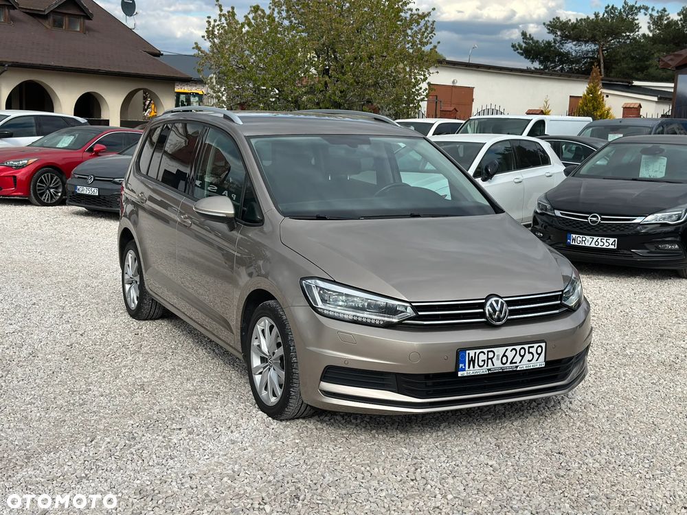 Volkswagen Touran 2.0 TDI BMT Comfortline - 4