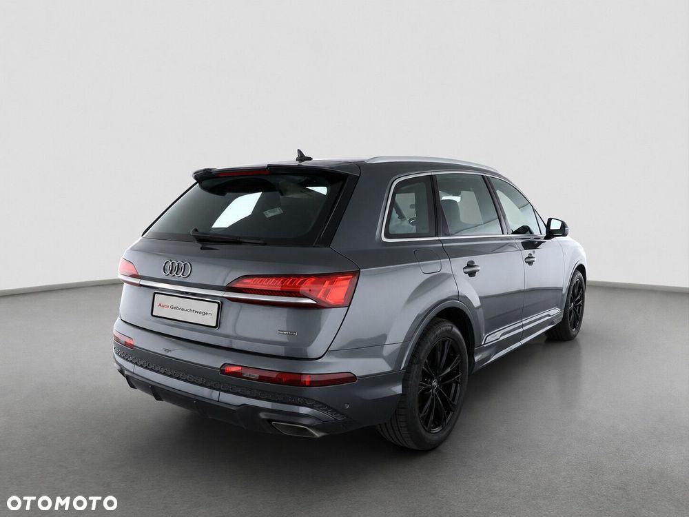 Audi Q7 - 2