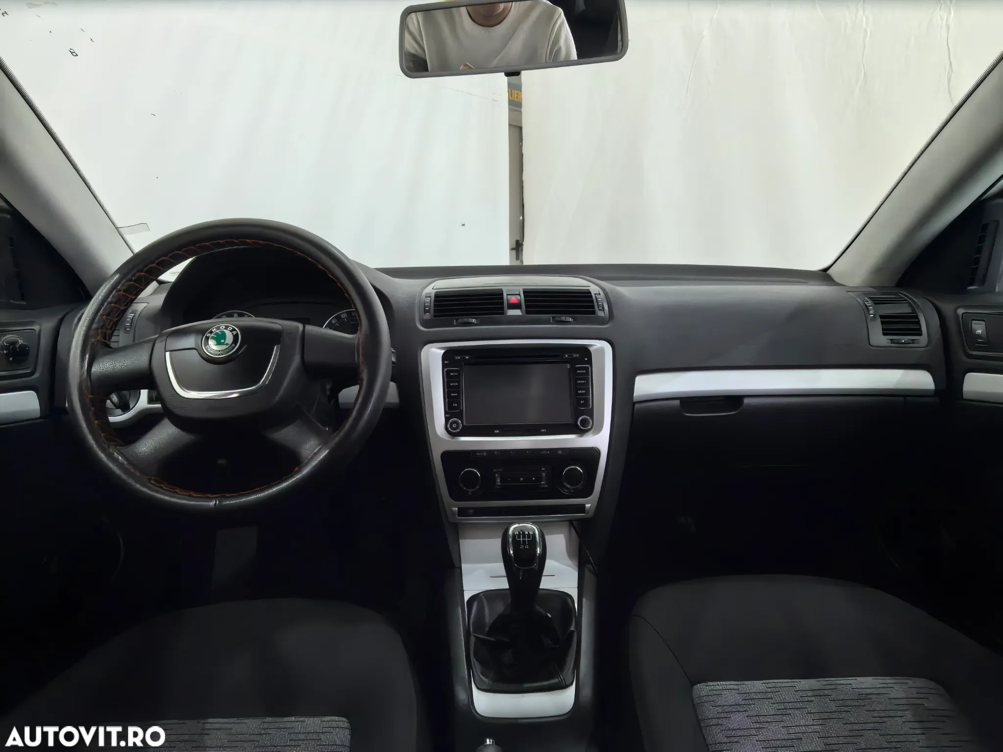 Skoda Octavia 1.6 TDI Ambiente - 11