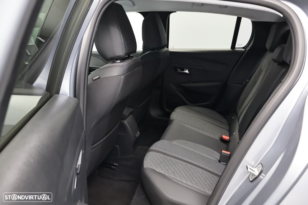 Peugeot e-208 51 kWh Allure - 24