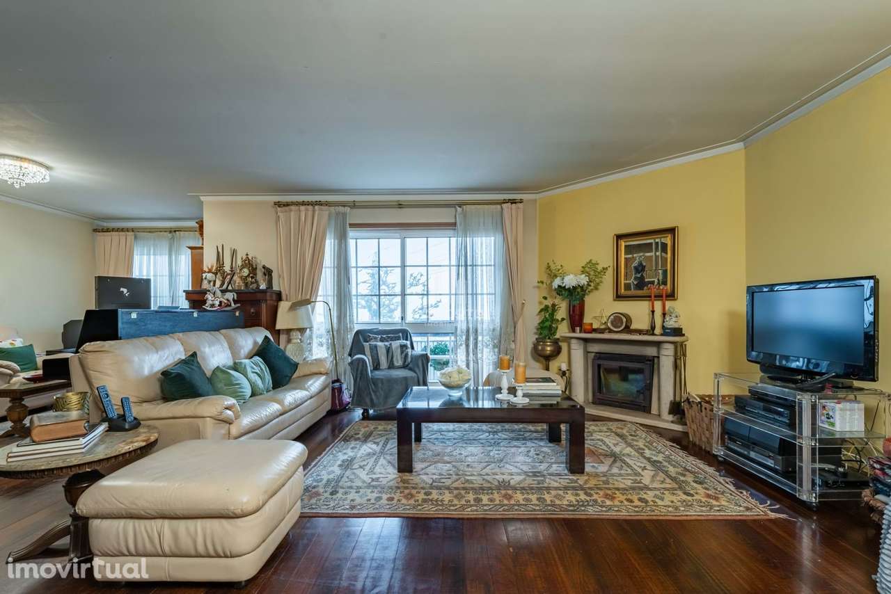 Apartamento T4, em zona Prime de Gaia, na Rua de D.Dinis. - Grande imagem: 4/23