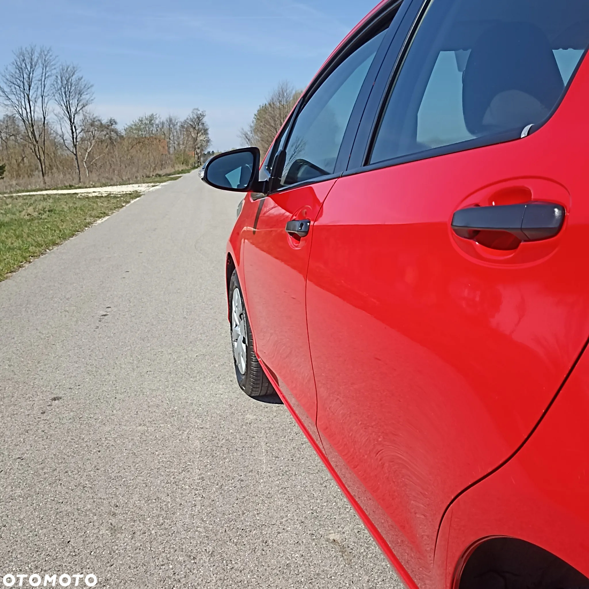 Toyota Yaris 1.0 Premium - 31