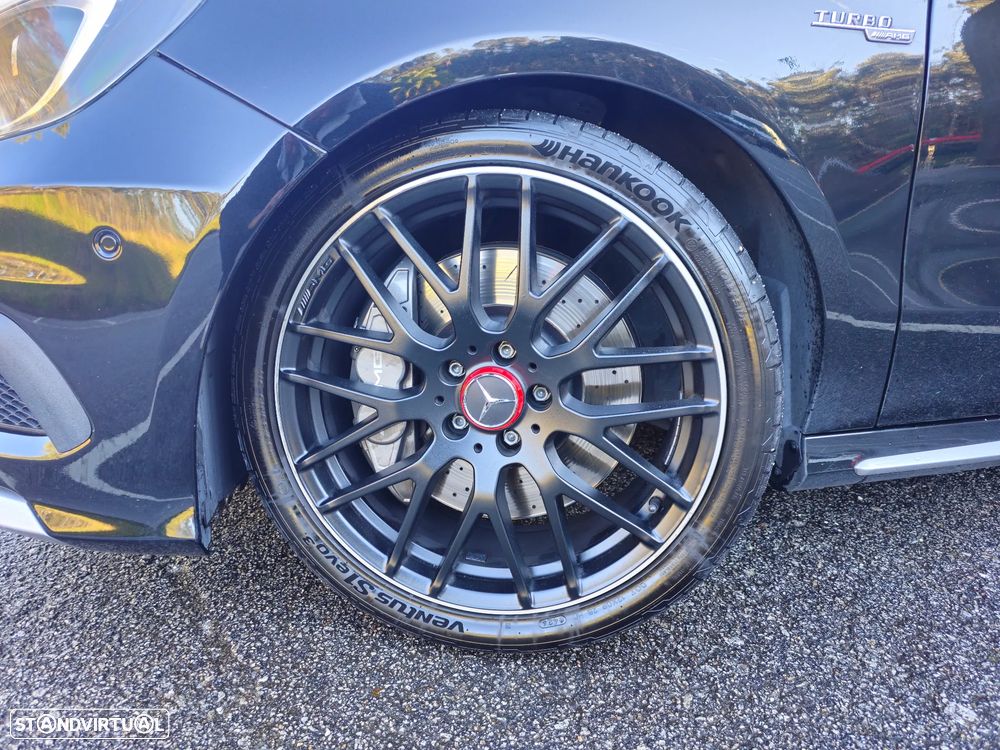Mercedes-Benz A 45 AMG 4Matic Speedshift 7G-DCT - 26