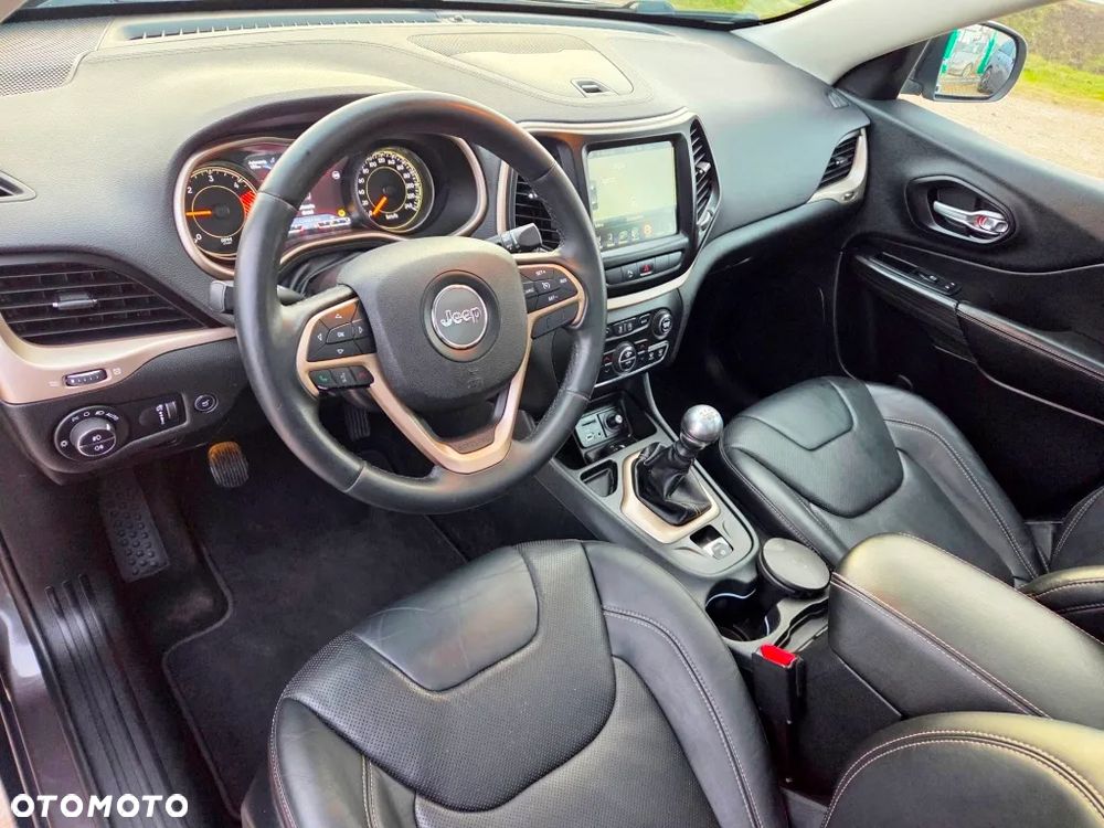 Jeep Cherokee 2.0 Multijet Limited - 27