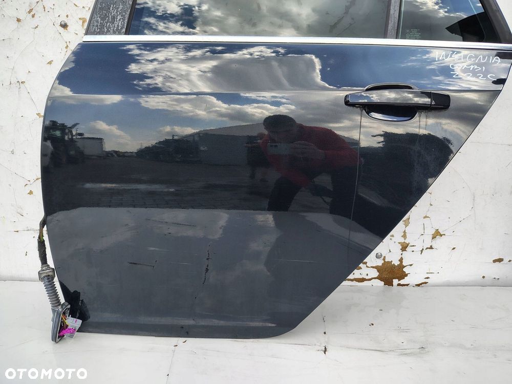DRZWI LEWY TYŁ OPEL INSIGNIA A FL LIFT KOMBI Z20C - 2