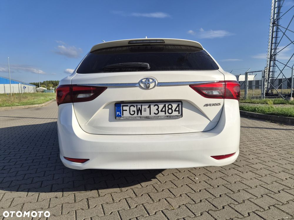 Toyota Avensis - 3