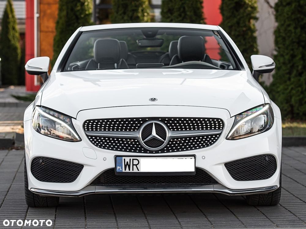 Mercedes-Benz Klasa C 200 9G-TRONIC AMG Line - 12