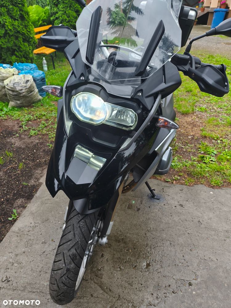 BMW R - 1