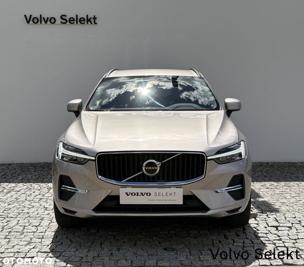 Volvo XC 60 - 4