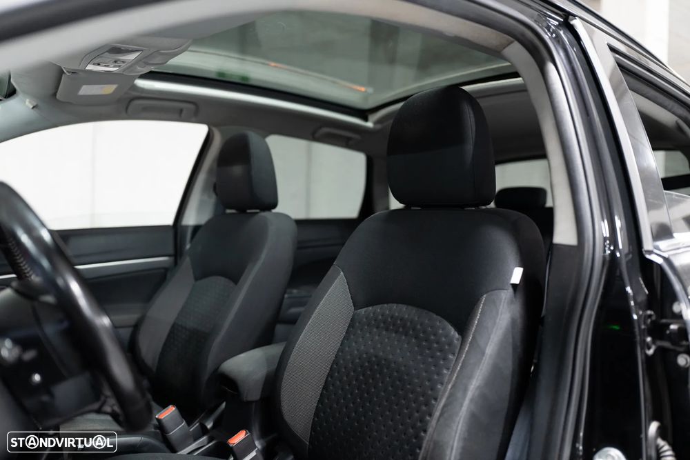 Mitsubishi ASX 1.8 DI-D Instyle - 24