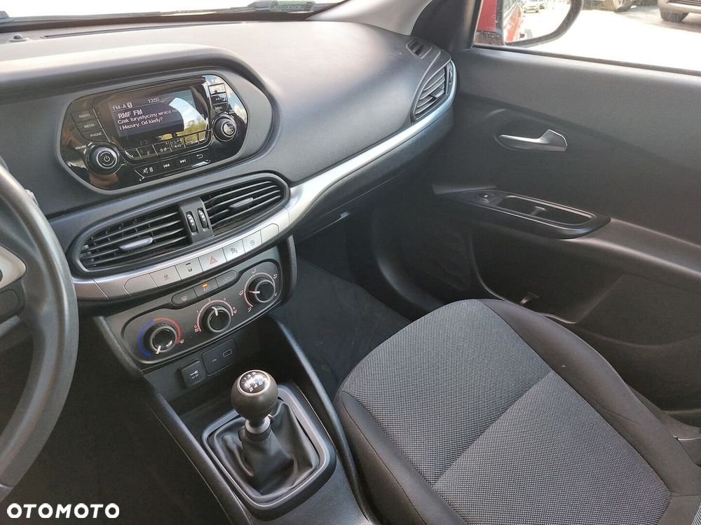 Fiat Tipo 1.6 MultiJet - 17