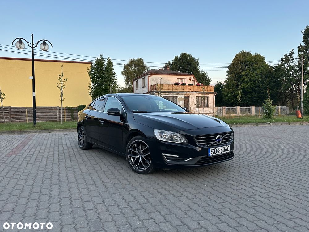 Volvo S60 D3 Drive-E R-Design Momentum - 33