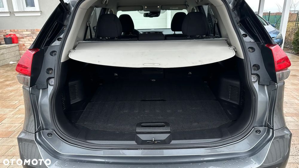 Nissan X-Trail - 23