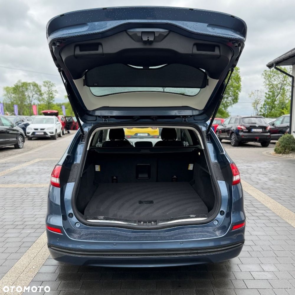 Ford Mondeo - 10