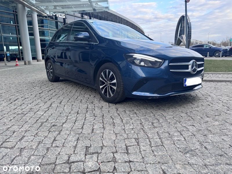 Mercedes-Benz Klasa B 200 d 8G-DCT - 23