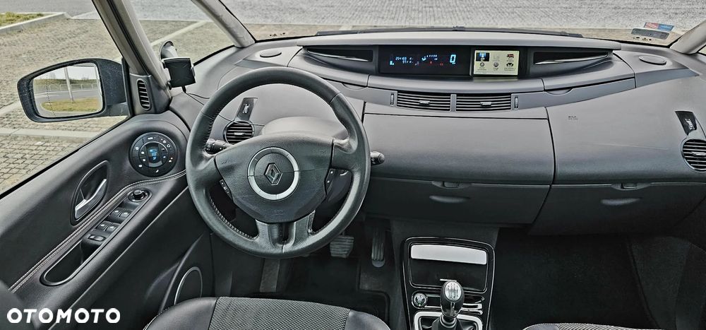 Renault Espace 2.0 dCi FAP Celsium - 8