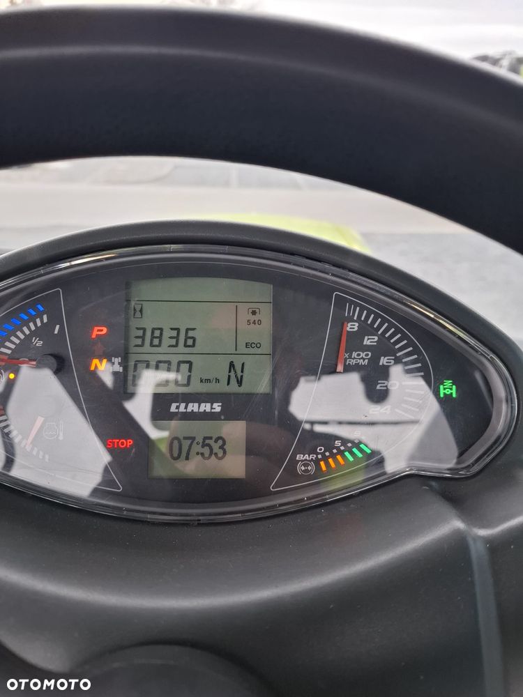 Claas Axion 870 CMATIC - 13