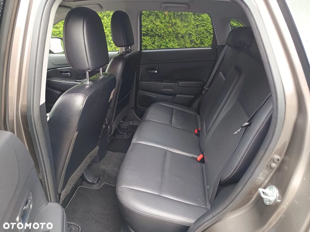 Mitsubishi ASX 1.8 DID Instyle NAVI 4WD AS&G - 9