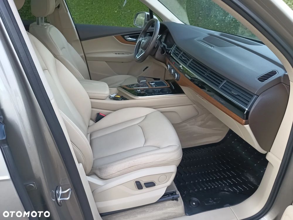 Audi Q7 3.0 TFSI Quattro Tiptronic - 21
