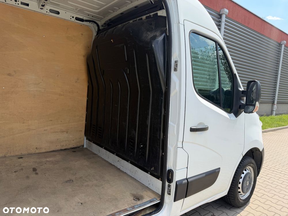 Renault Master - 22