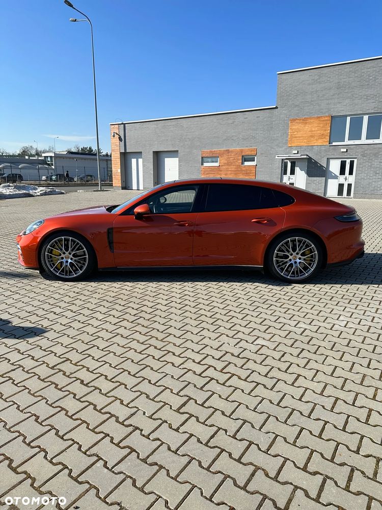 Porsche Panamera Turbo S Executive - 8