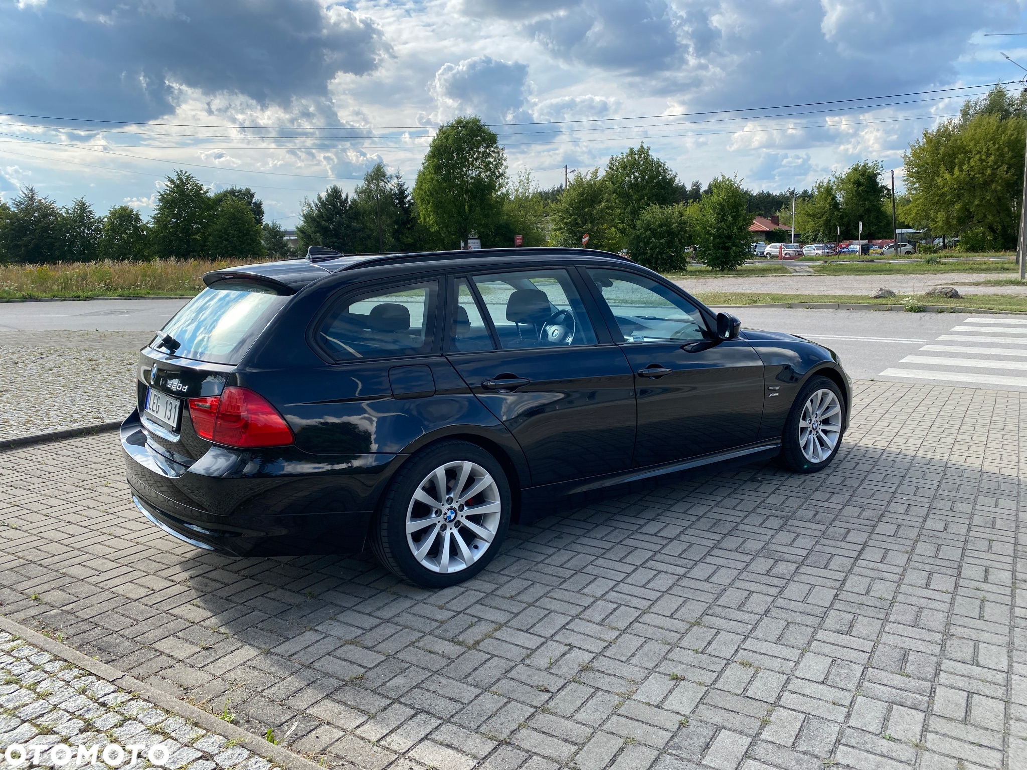 BMW Seria 3 320d DPF Touring - 7