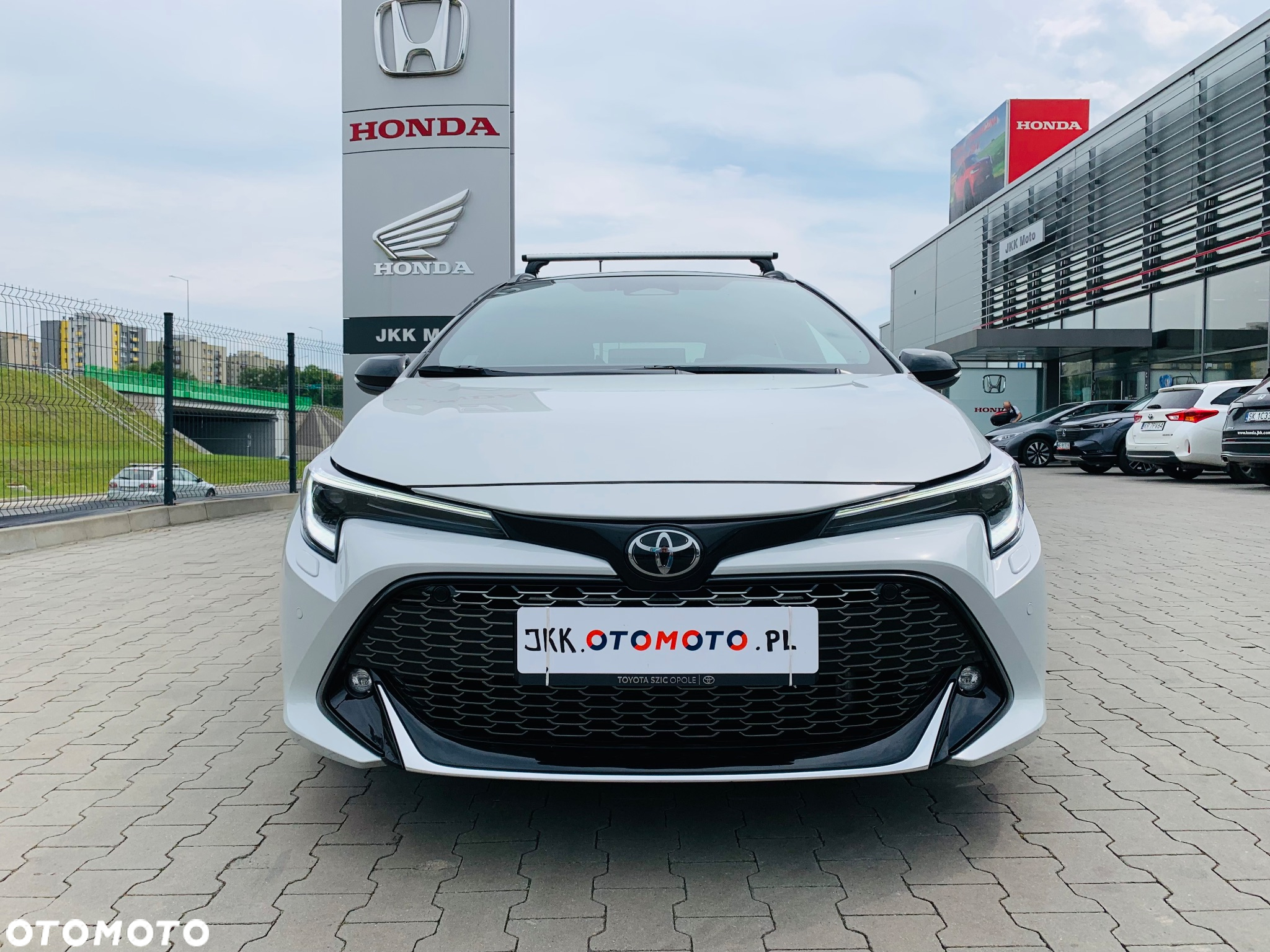 Toyota Corolla 1.8 Hybrid GR Sport Dynamic - 9