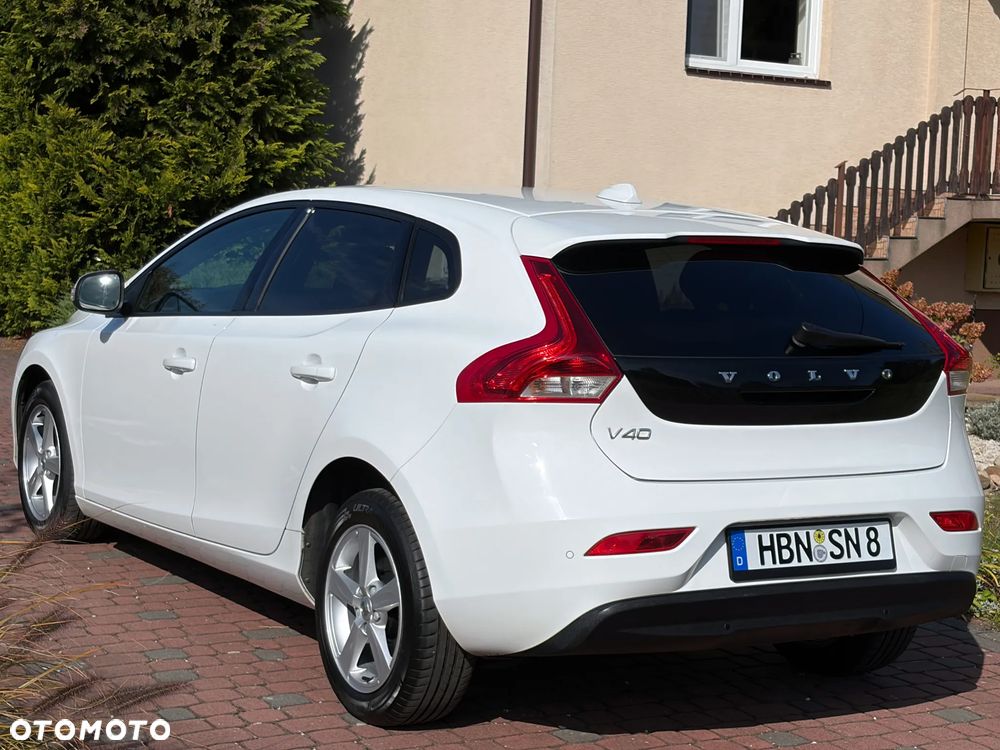 Volvo V40 D2 Linje You - 21