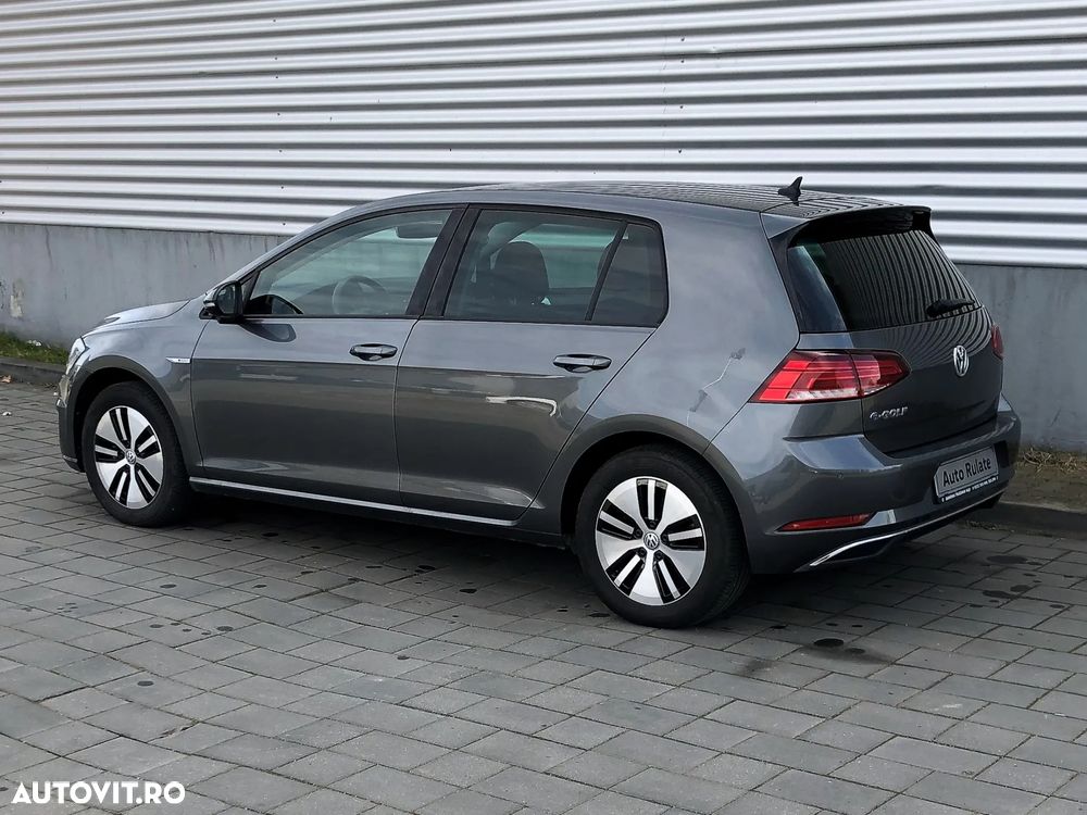 Volkswagen e-Golf - 5