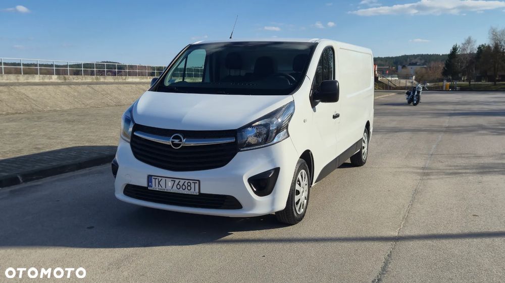 Opel Vivaro - 18