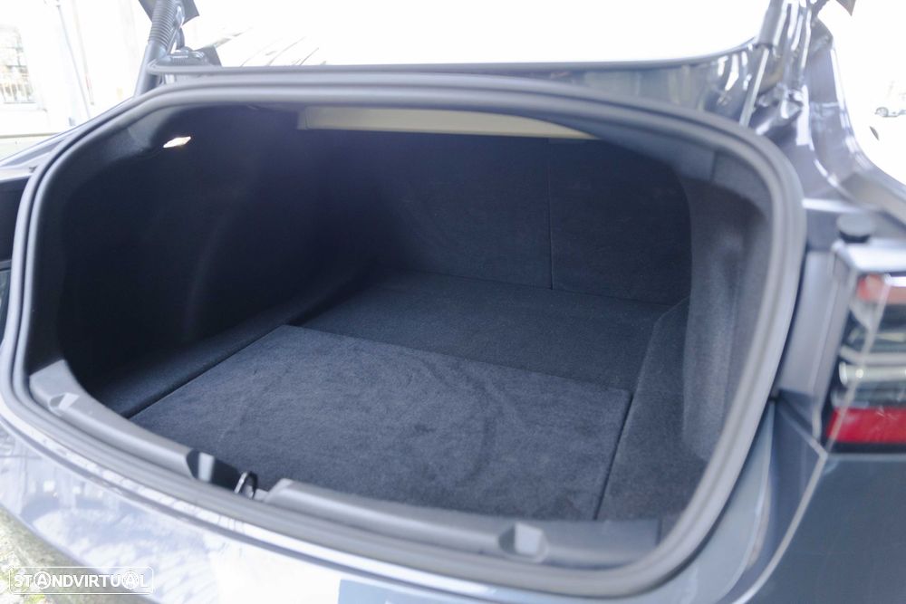 Tesla Model 3 Long Range Tração Integral - 21