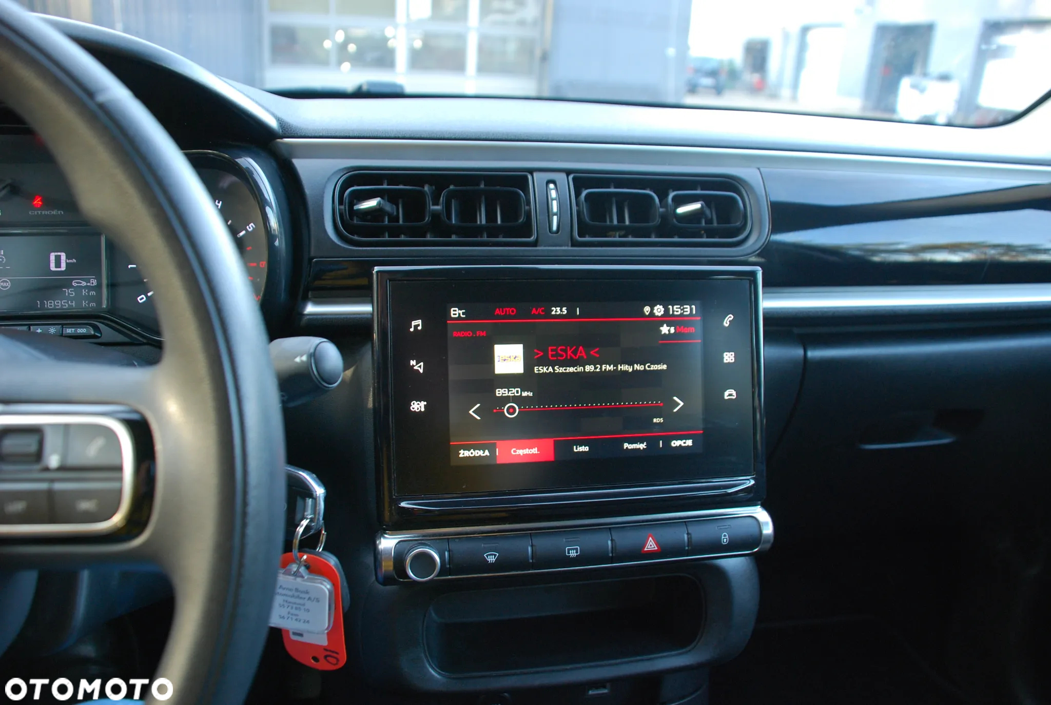 Citroën C3 1.2 PureTech Shine - 17