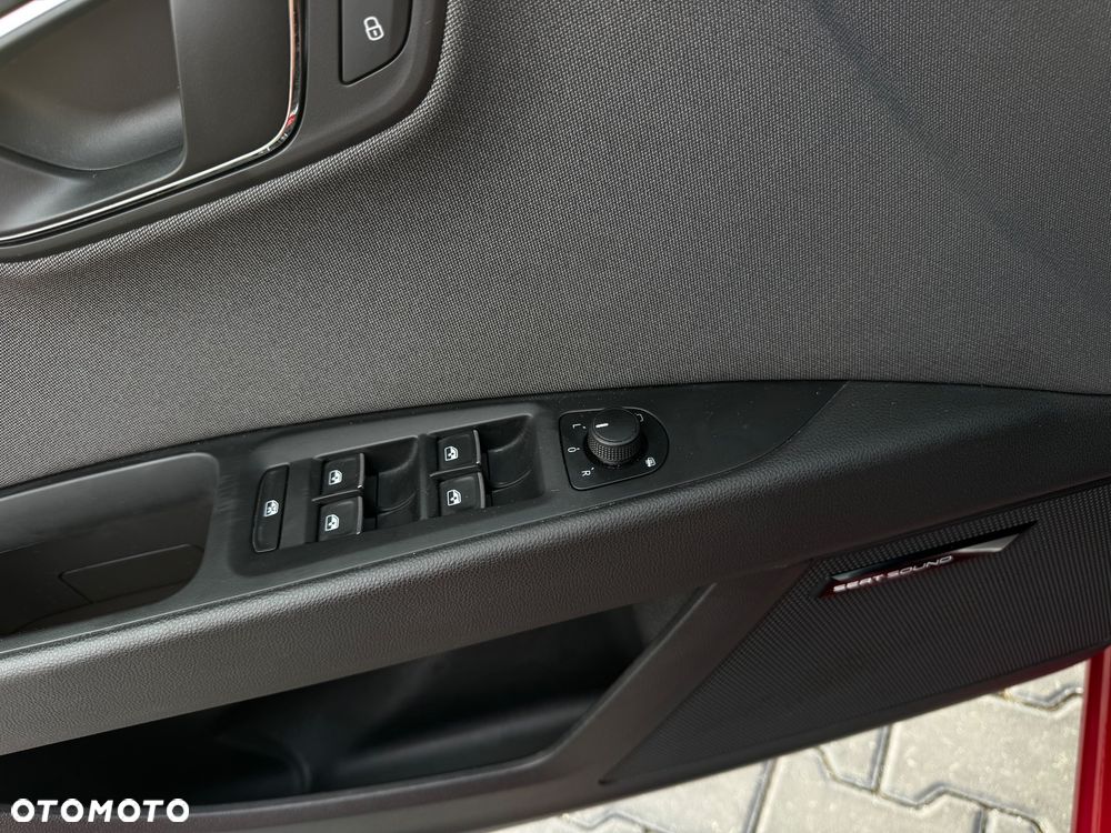 Seat Leon 2.0 TDI DPF Start&Stop DSG XCELLENCE - 29