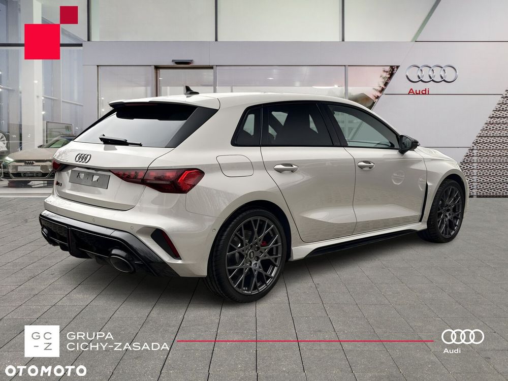 Audi RS3 Sportback - 5