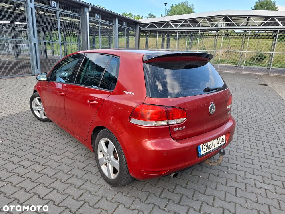 Volkswagen Golf 1.6 TDI DPF Comfortline - 9