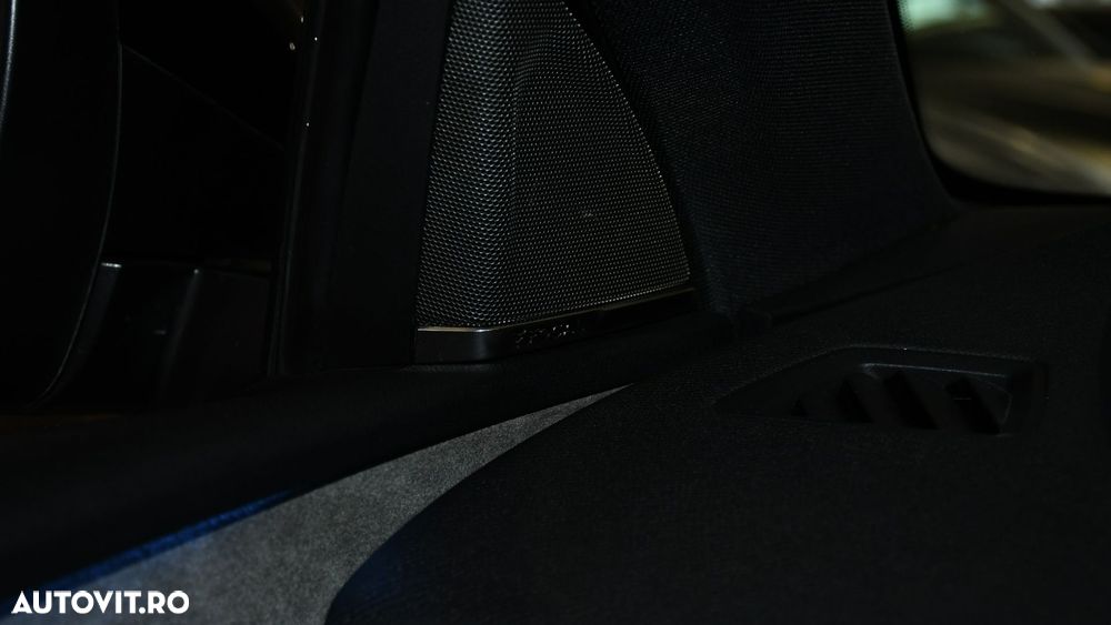 Peugeot 3008 PHEV 300 EAT8 4X4 GT - 31