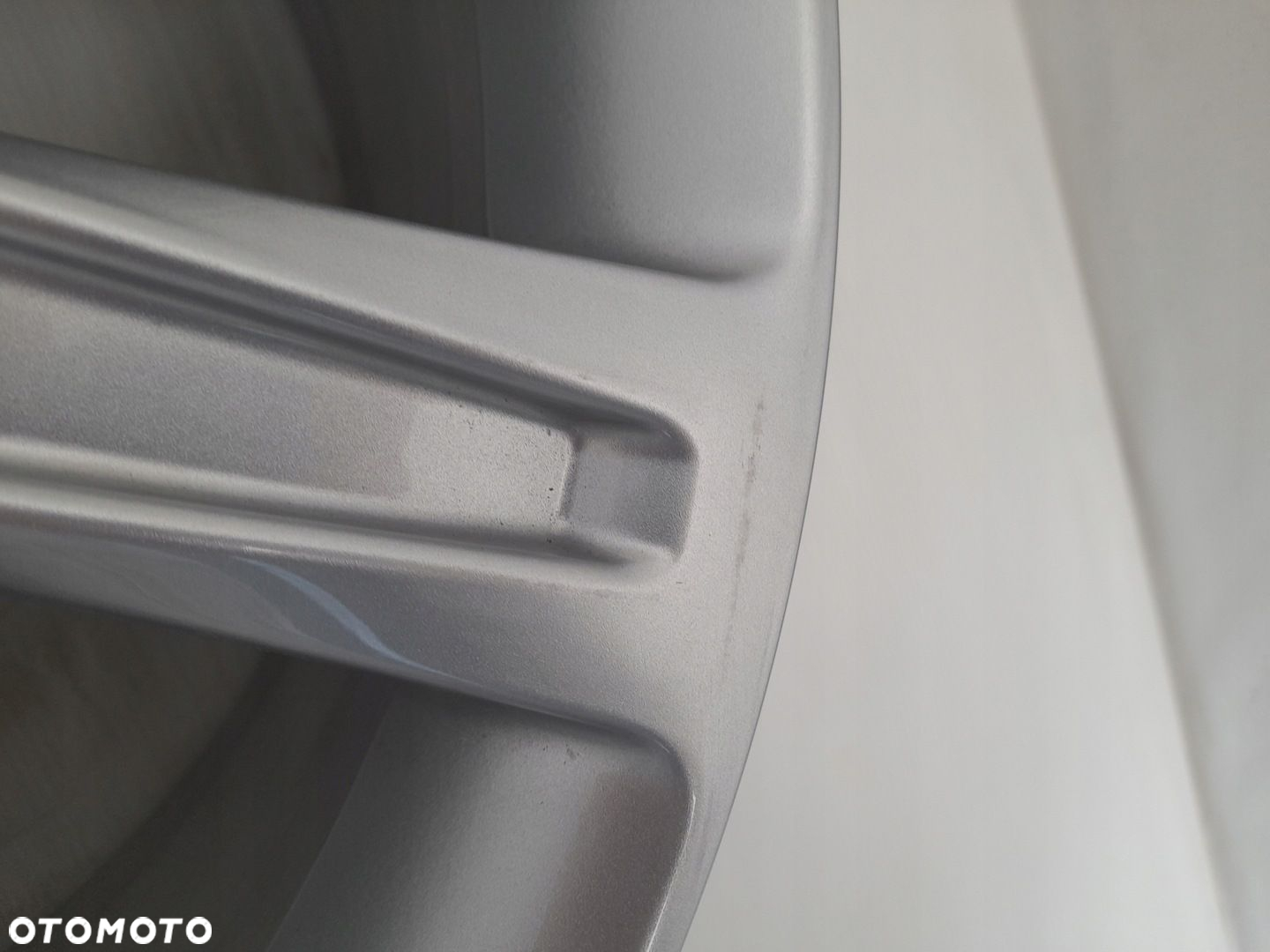 Felgi aluminiowe Mercedes-Benz OE A2924010300 8.5" x 20" 5x112 ET29 - 10