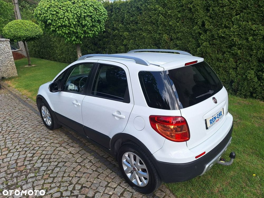 Fiat Sedici 2.0 Multijet 16V 4x4 Emotion - 26