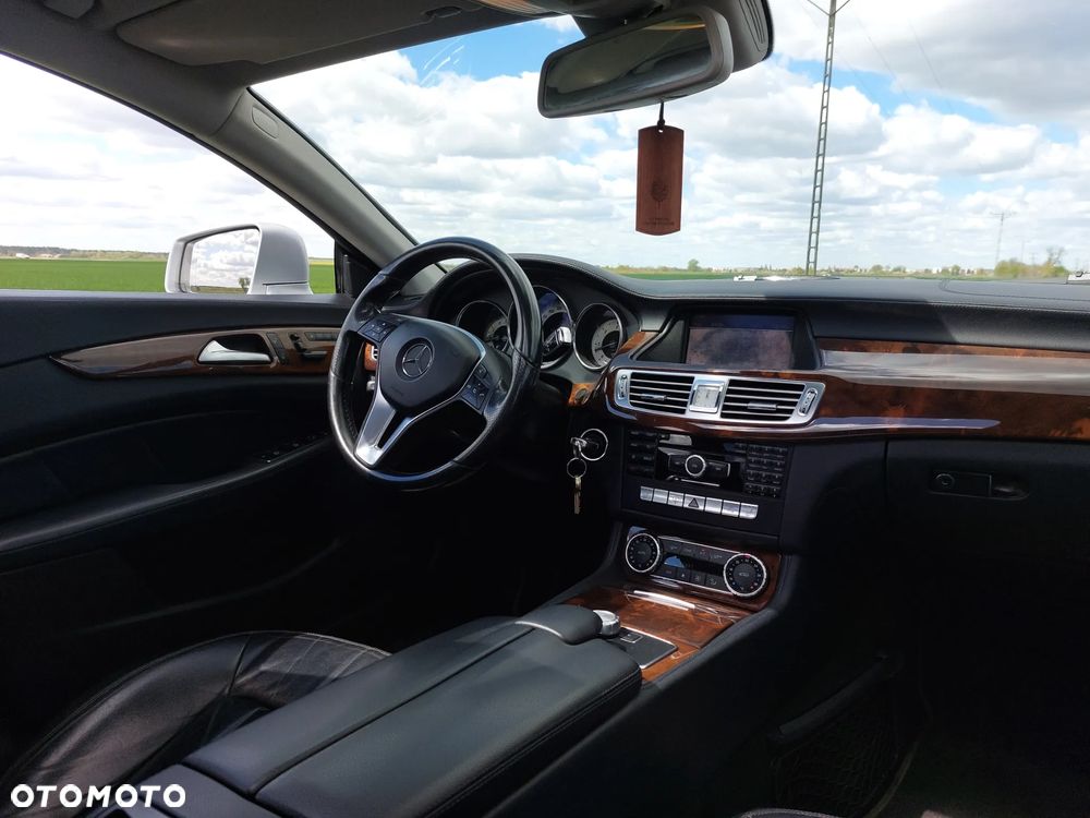 Mercedes-Benz CLS 350 CDI DPF BlueEFFICIENCY 7G-TRONIC - 13